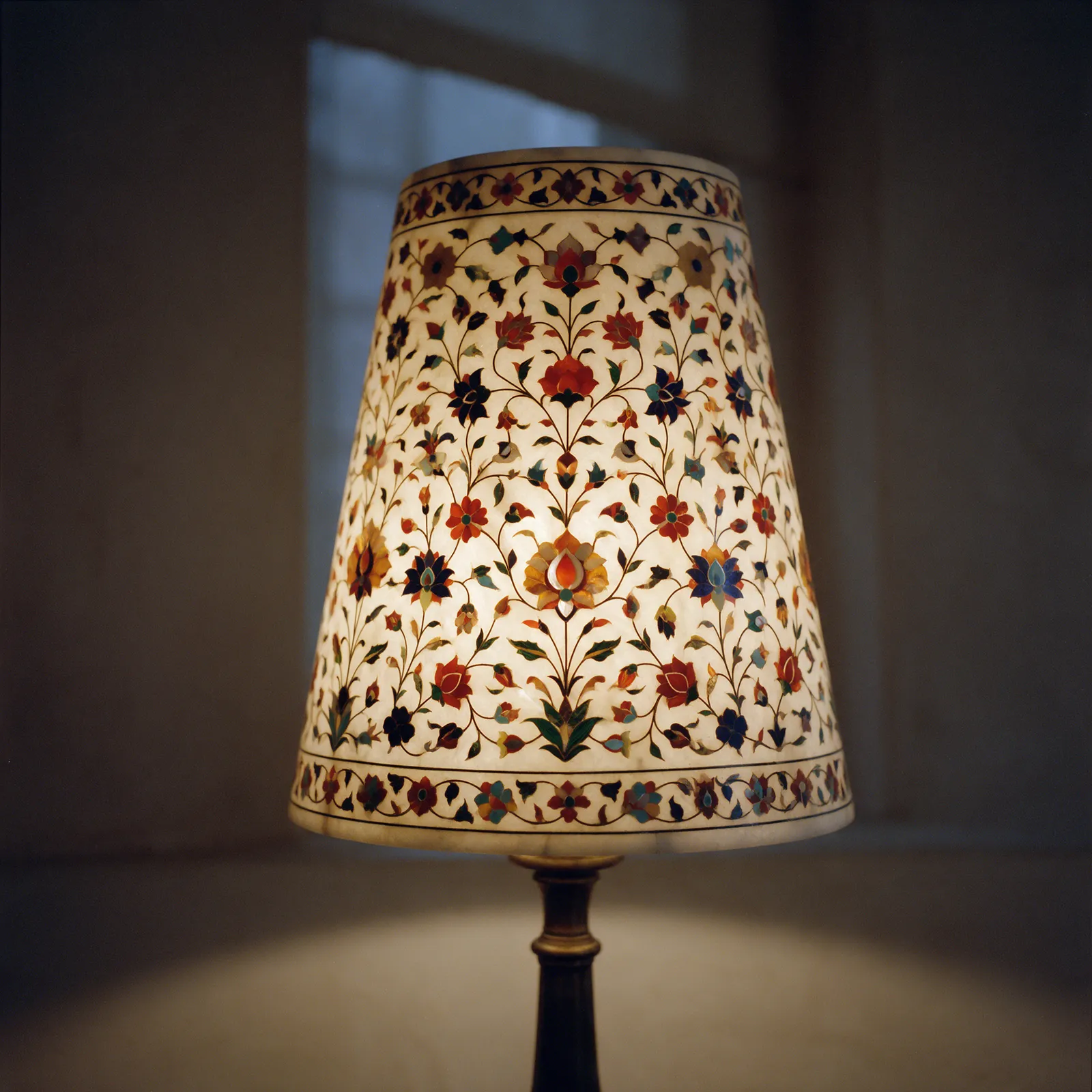 The statement lamp, lit