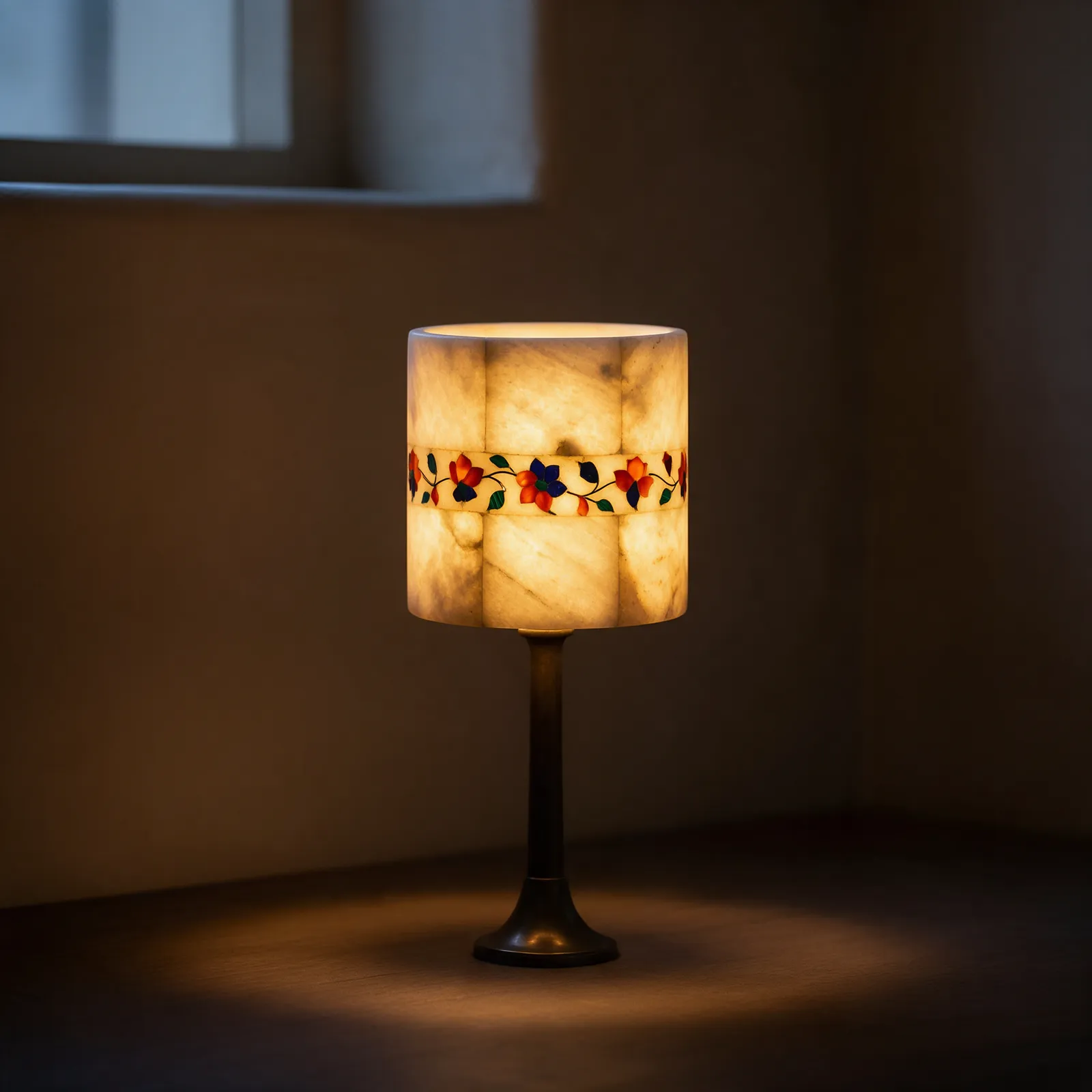 Parchin basic table lamp concept